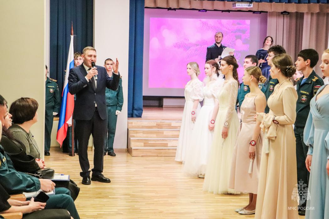 Кадетский бал