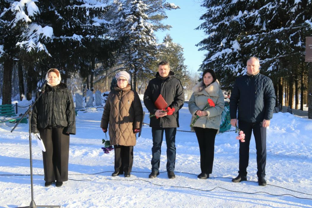 Митинг в честь освобождения Куньинского района от немецко-фашистских захватчиков