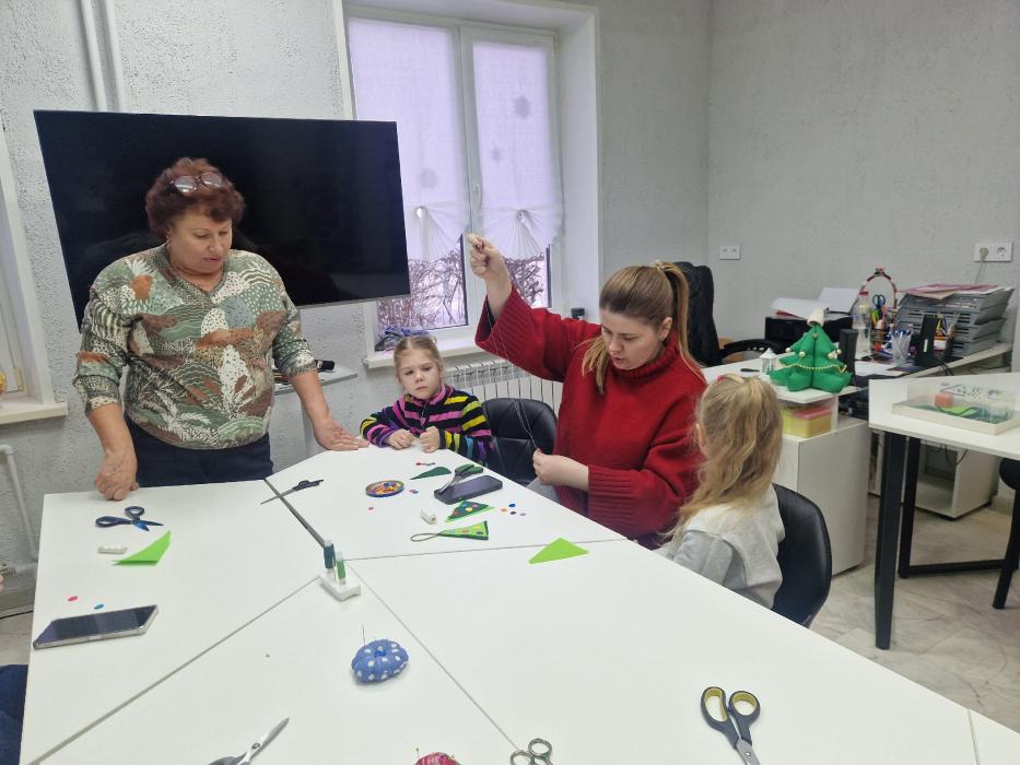 Рождественское мероприятие прошло в центре православного добровольчества «Путь добра» в Печорах