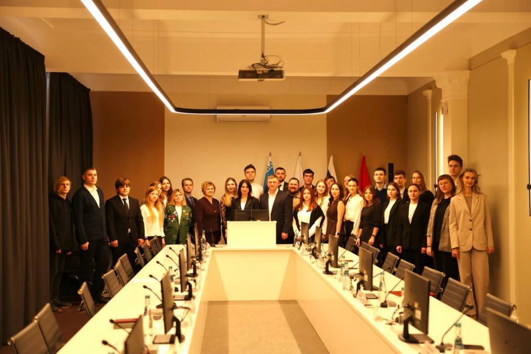 Встреча представителей правительства Псковской области и врио ректора ПсковГУ Сергея Николаева со студентами