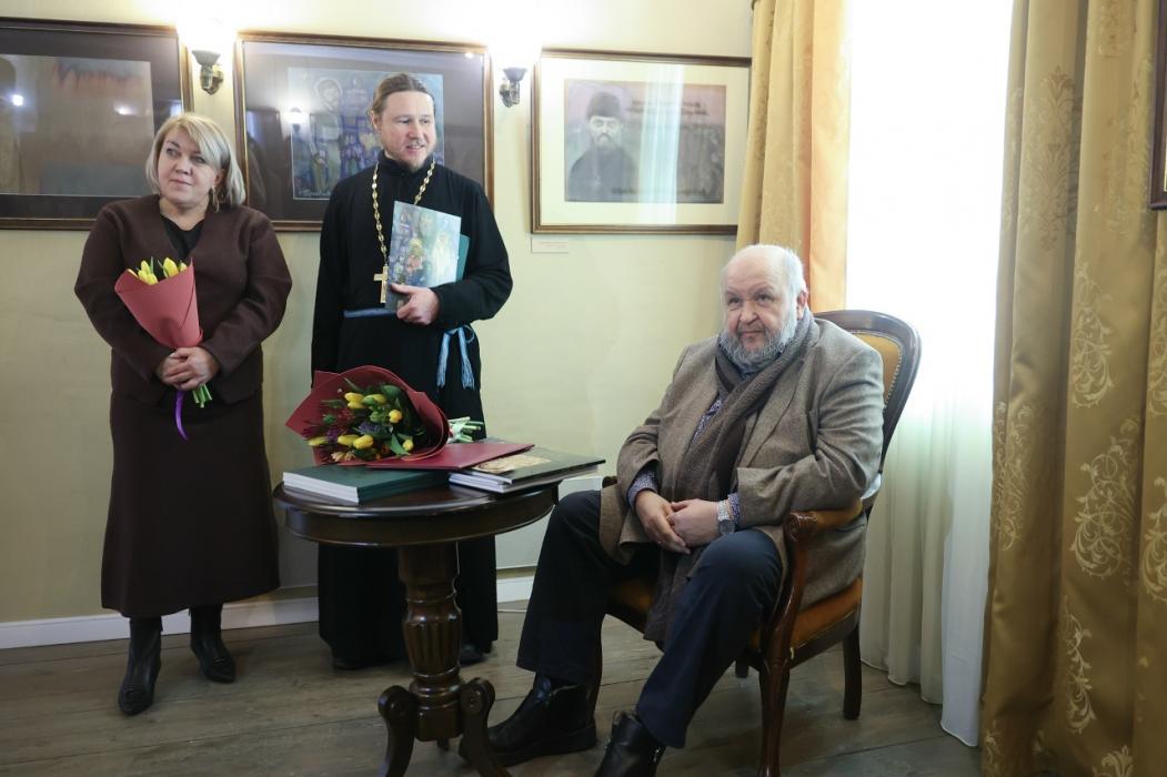 Выставка, посвящённая святым новомученикам Русской православной церкви, открылась в Изборске