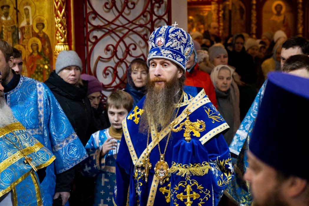 Феодоровская икона Божией Матери в Великих Луках