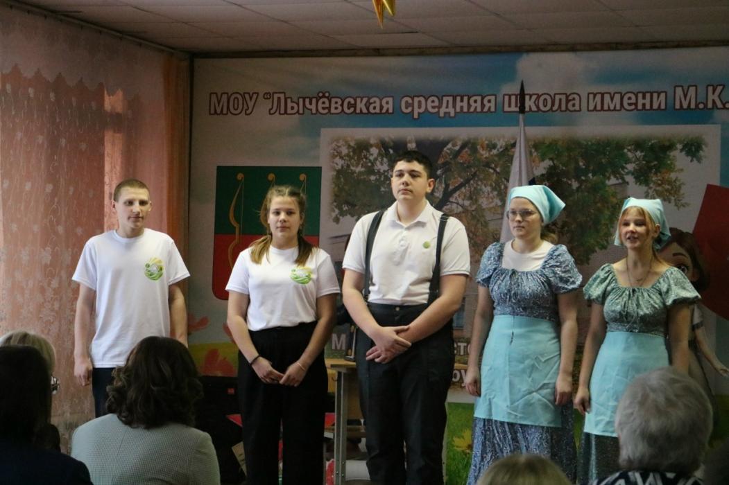 Открытие обновлённого агрокласса в школе 