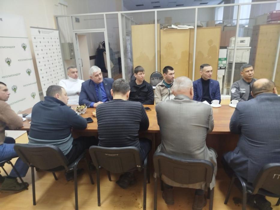 Участники проектов «Герои земли Псковской» и «Время героев» ознакомились с работой Россельхознадзора
