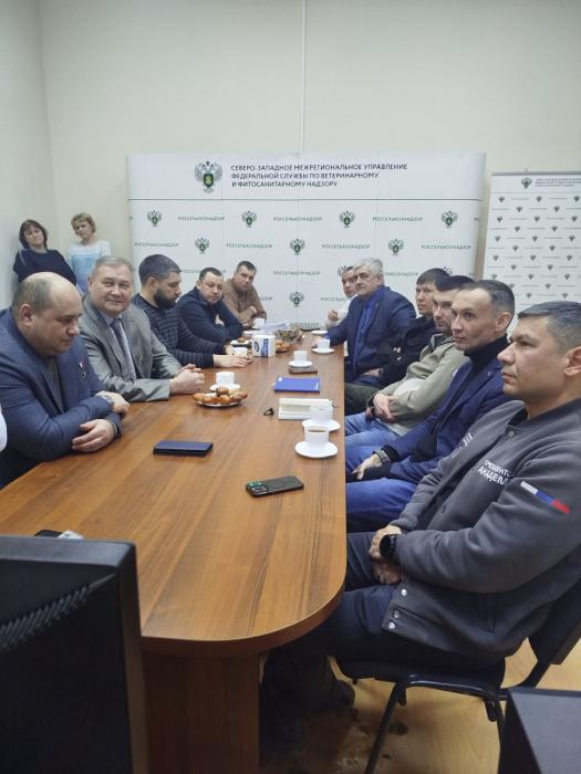 Участники проектов «Герои земли Псковской» и «Время героев» ознакомились с работой Россельхознадзора