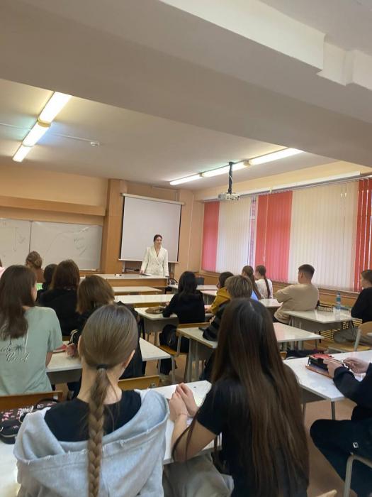 От анонимного чата до групповых занятий: как в Пскове поддерживают психическое здоровье школьников