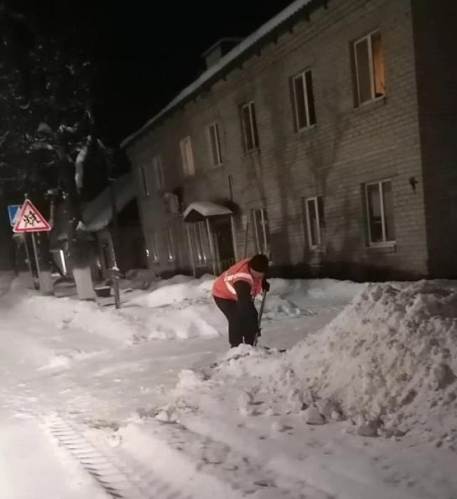 Последствия снегопада в Пыталовском районе устраняют с трёх часов ночи