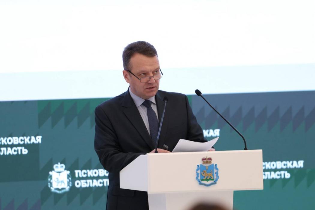 Итоги 2025 года и планы на 2026-й в аграрной сфере обсудили в Пскове