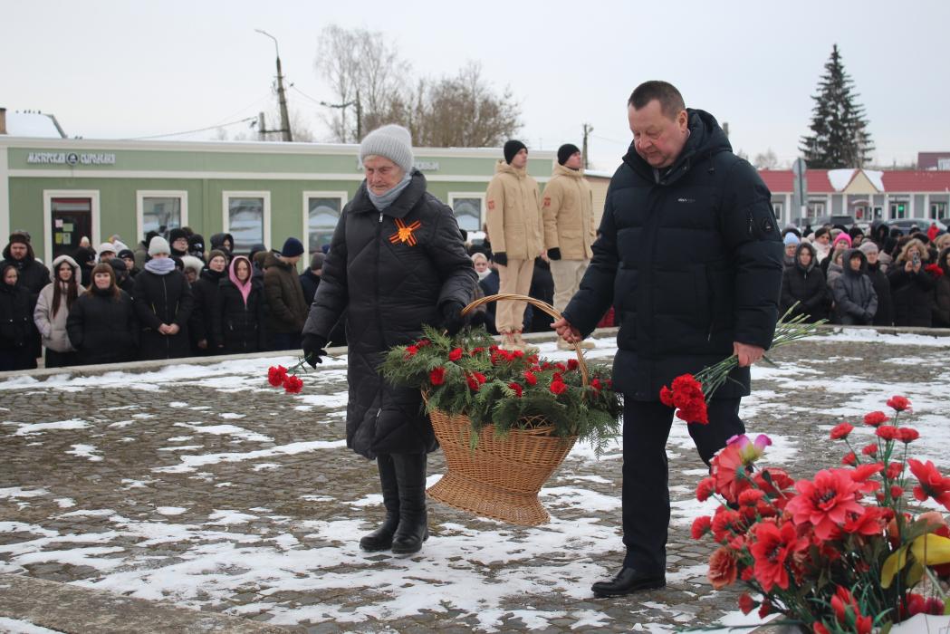 82-ю годовщину со дня освобождения от фашистов отмечают в Порховском районе