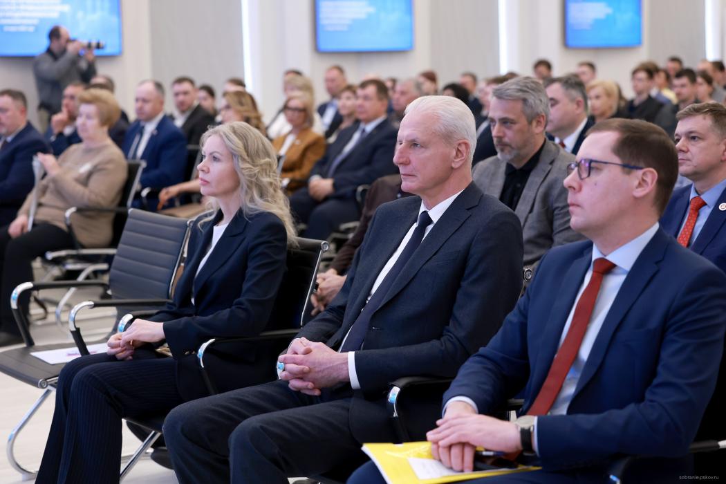 Съезд регионального Союза промышленников и предпринимателей собрал на одной площадке представителей бизнеса и власти