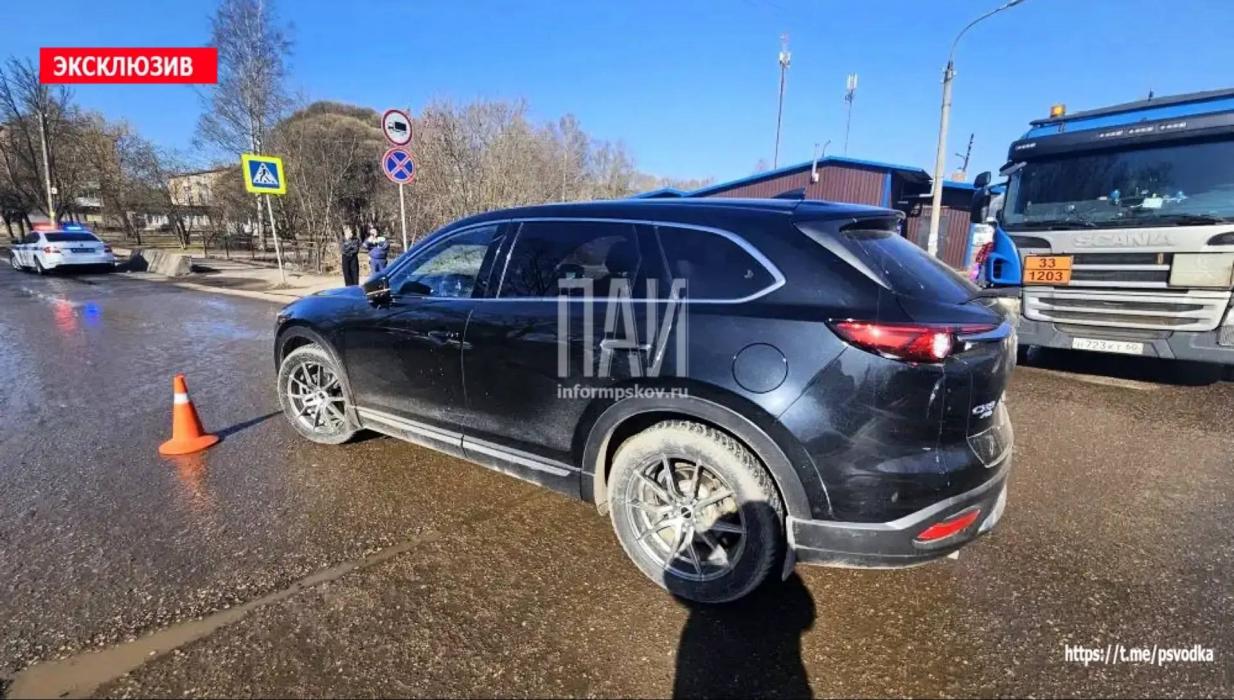 В Великих Луках на пешеходном переходе сбили пожилого мужчину