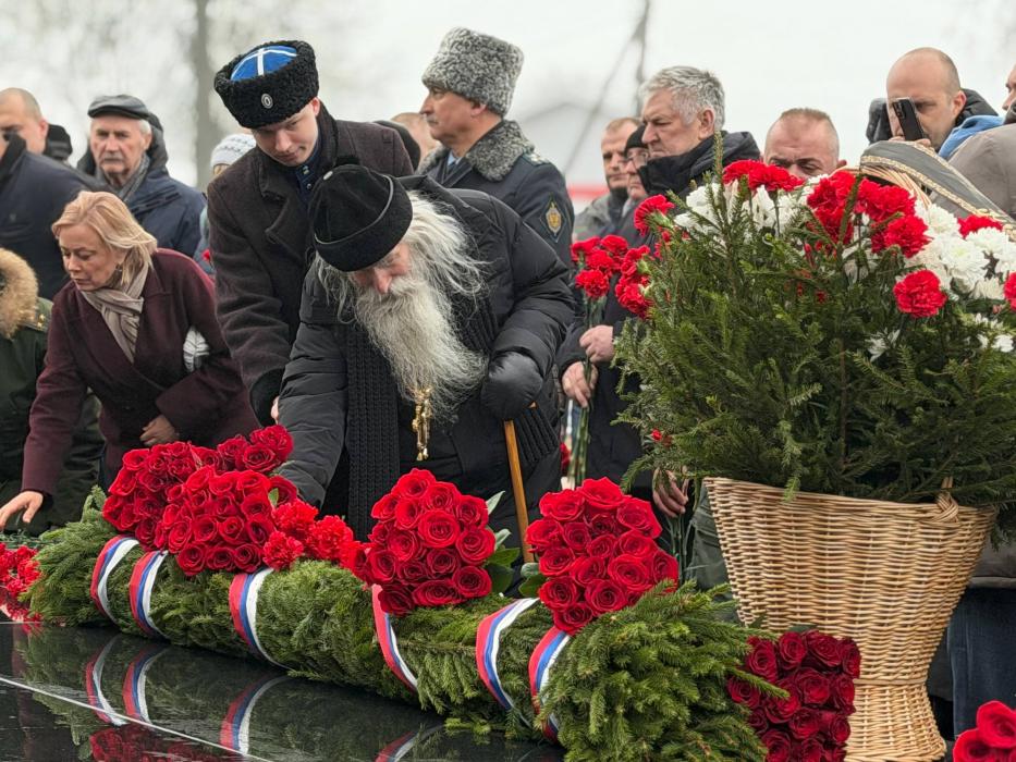 Память героев-десантников почтили в Пскове