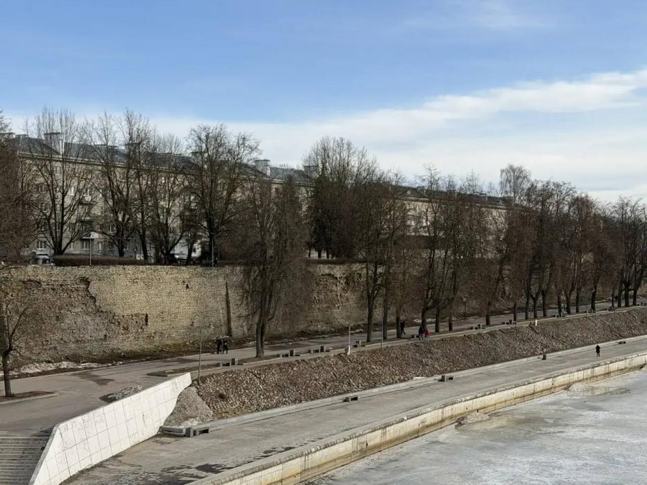 Борис Елкин рассказал о прошлом и настоящем набережной Великой