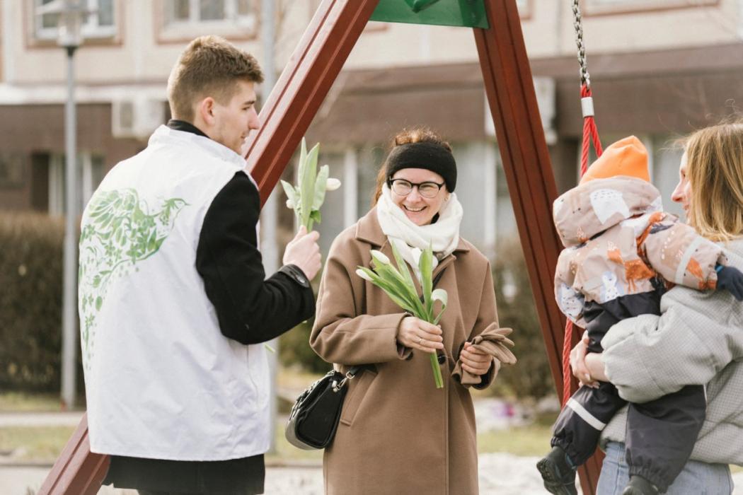 Традиционная праздничная акция «Вам, любимые!»