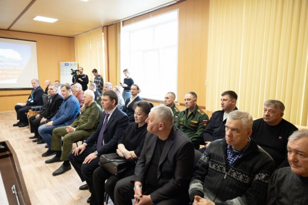 Сотрудников отделения ДОСААФ в Псковской области отметили региональными наградами