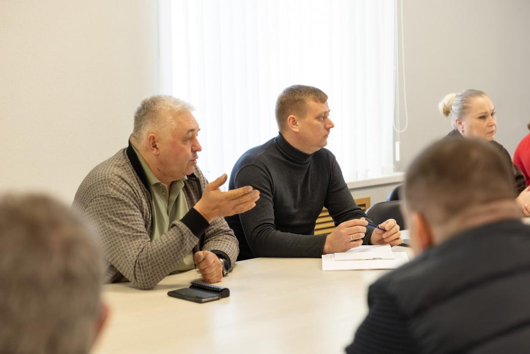 Еженедельное совещание с руководителями управляющих компаний