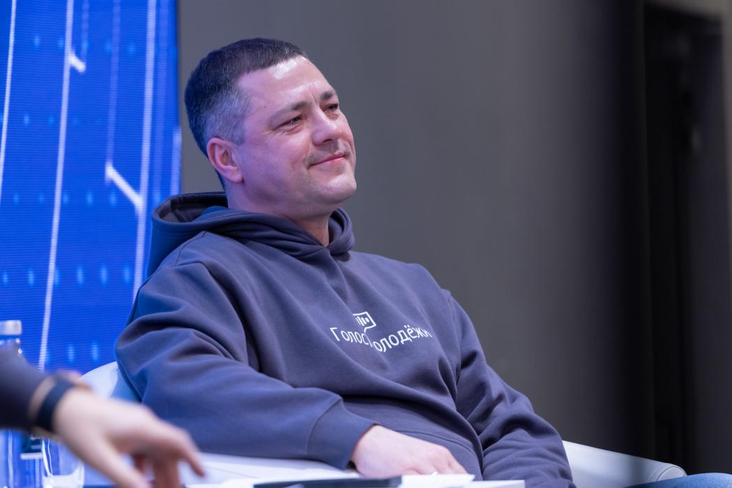 Губернатор, школьники и живой диалог: репортаж с форума «Голос молодёжи»