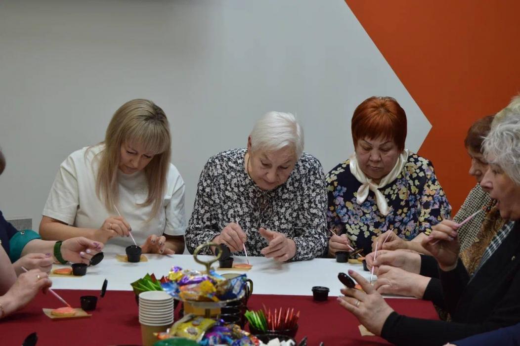 Сенатор Наталья Мельникова встретилась с матерями героев СВО в преддверии 8 Марта