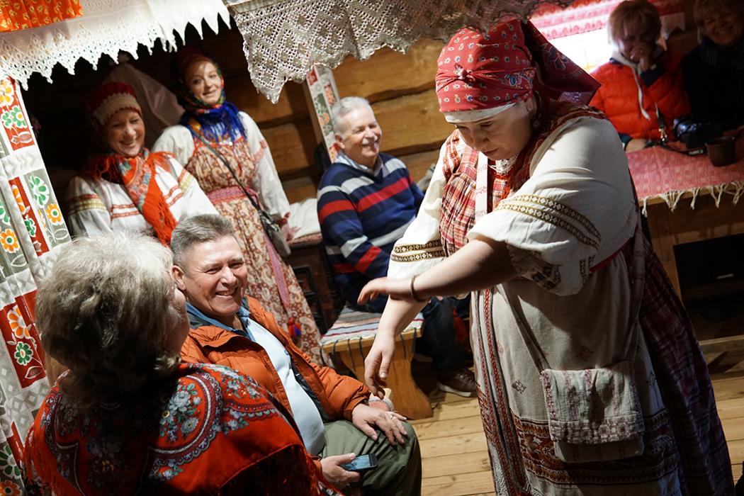 Новую программу, посвящённую именинному обряду, представили в Пушкинском заповеднике