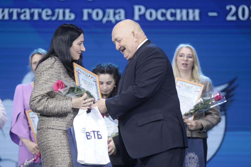 Лучших педагогов и воспитателей чествовали в Пскове 