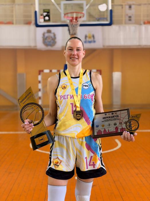 Великолучанки выиграли чемпионат СЗФО по баскетболу 