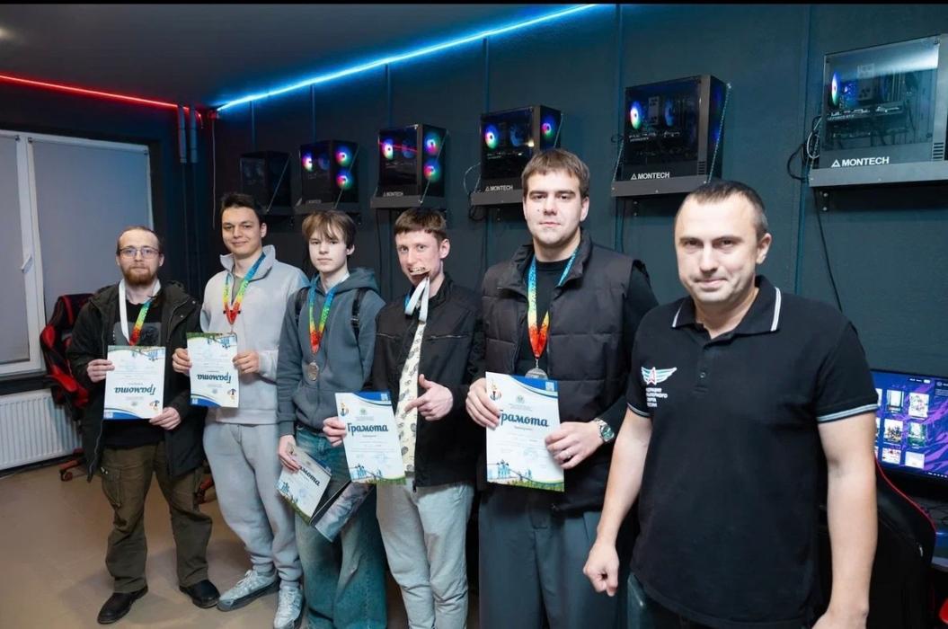 Определены сильнейшие команды Пскова по Counter-Strike 2