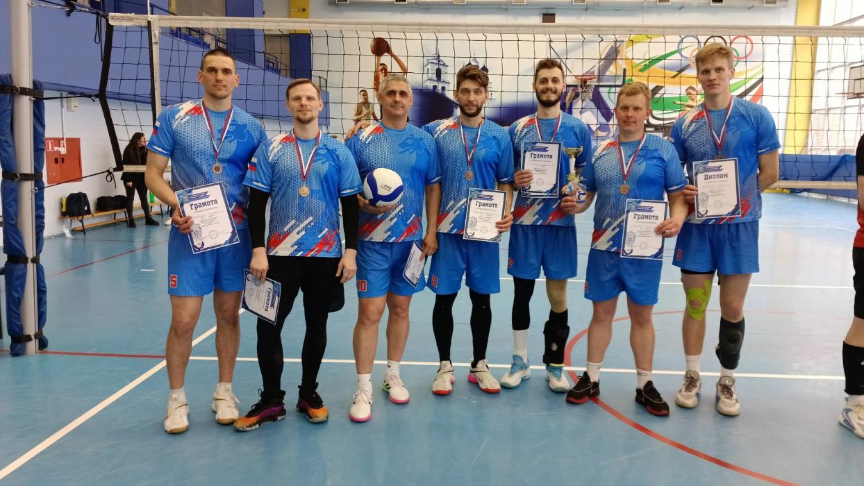 В мужском турнире победу одержал коллектив из Пскова