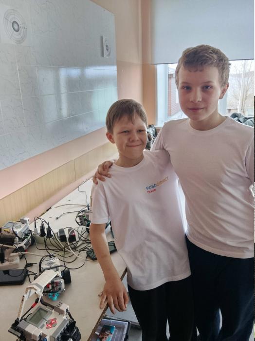 В Себеже проходит фестиваль по робототехнике «Инженеры будущего»