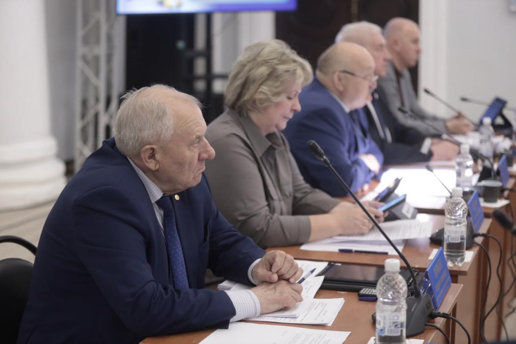 «Большой путь перемен»: Борис Елкин отчитался о работе за 2025 год и пятилетку во главе города