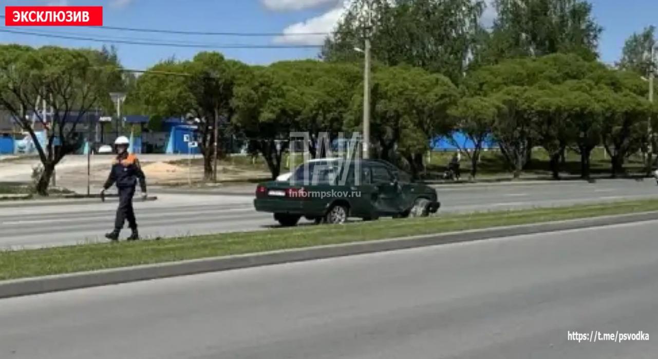 ДТП на Алмазной в Пскове
