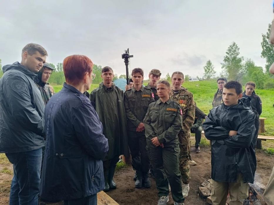«Дороги Победы» объединили парламентариев Сибири, Смоленской и Псковской областей