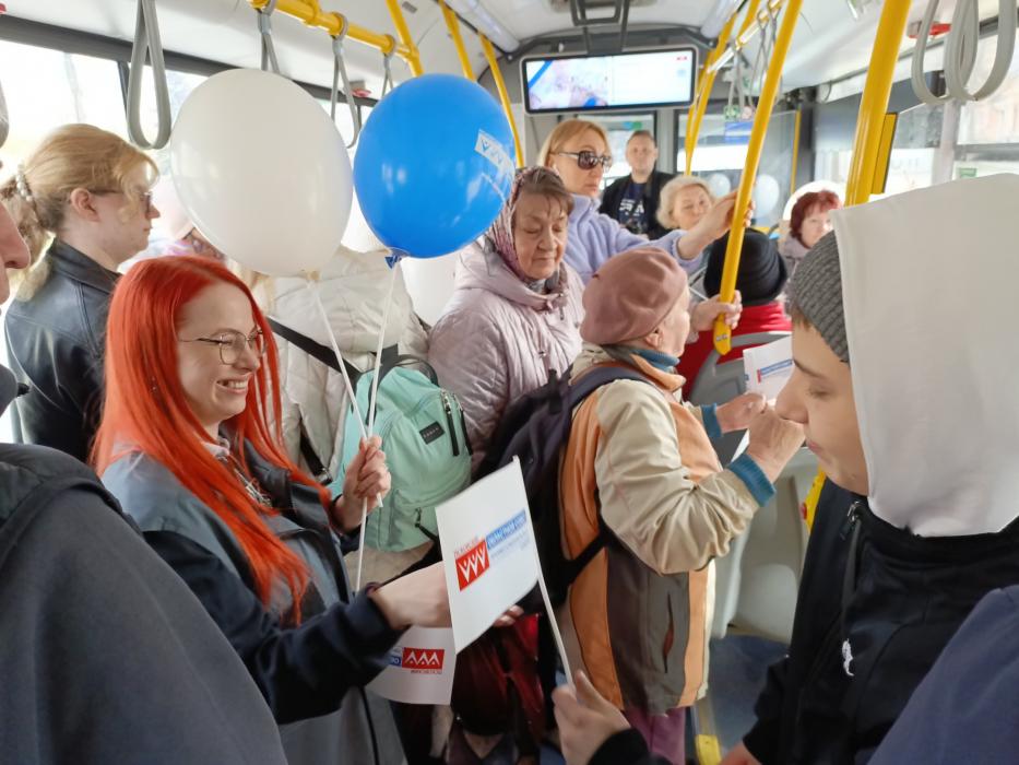 «Профсоюзный автобус» вышел на маршрут в Пскове