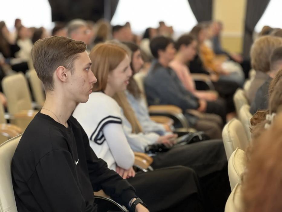 В Пскове наградили победителей инженерной олимпиады «Звезда»
