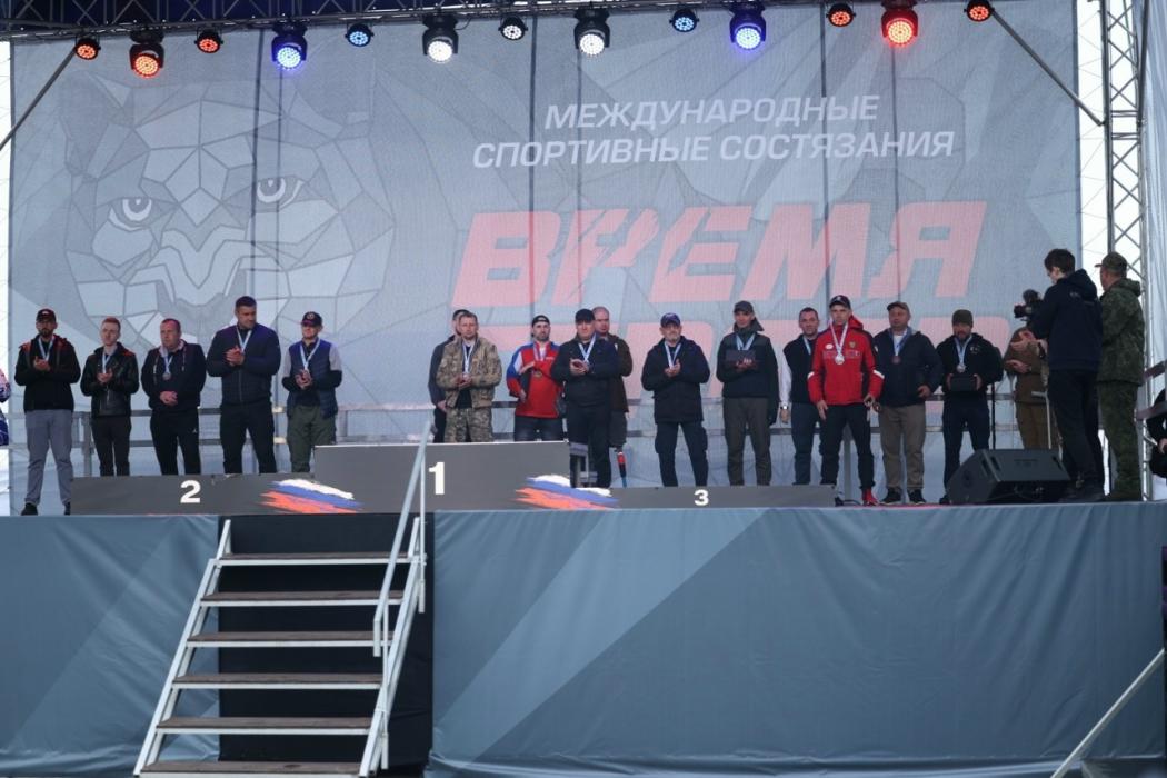 Проигравших здесь нет: на «Времени героев» наградили победителей соревнований «Стальной характер»