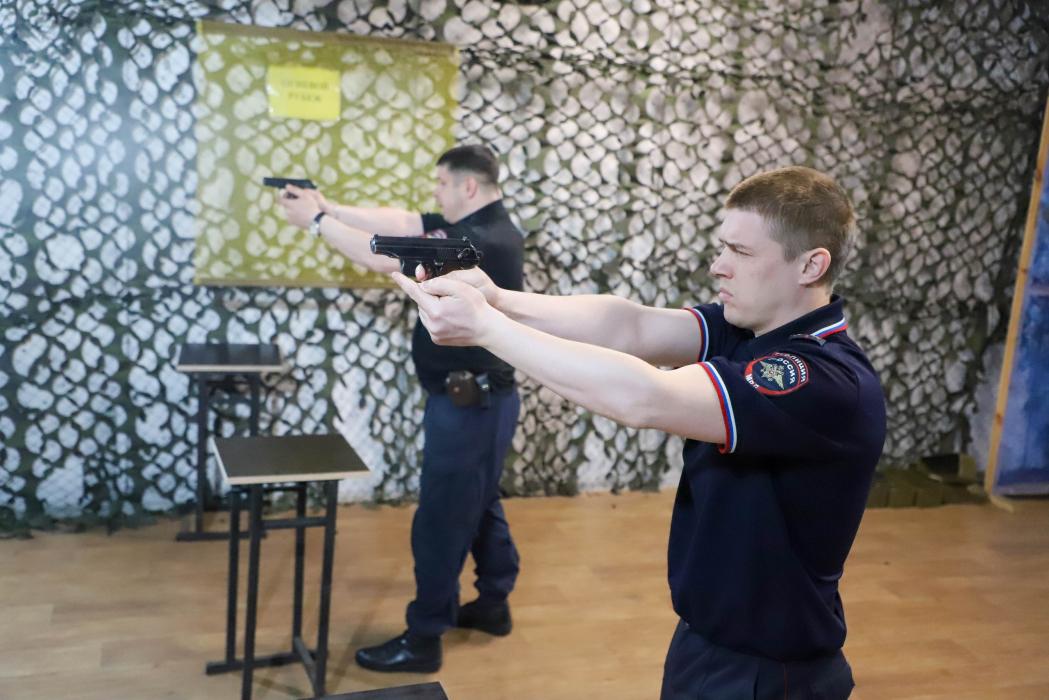 Полицейский из Куньинского района победил в областном конкурсе «Лучший по профессии» среди участковых