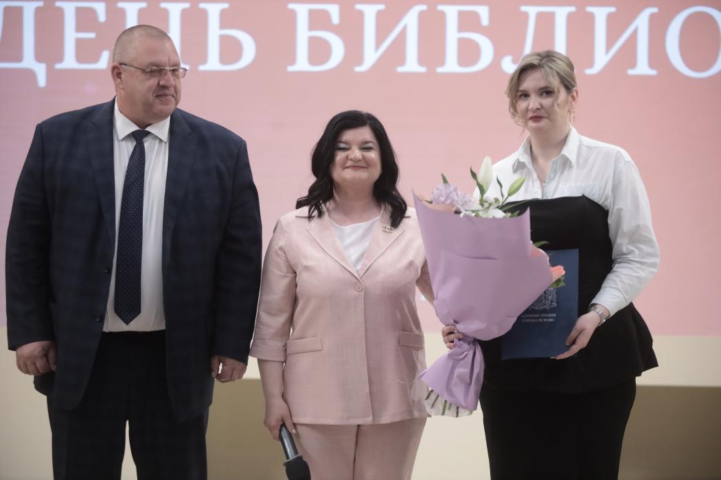 «Василёвке» – 80: от ручной переноски книг до нового здания в центре Пскова