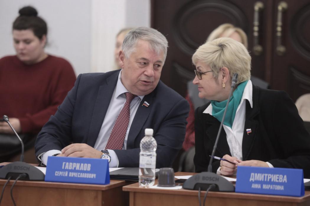 «Большой путь перемен»: Борис Елкин отчитался о работе за 2025 год и пятилетку во главе города