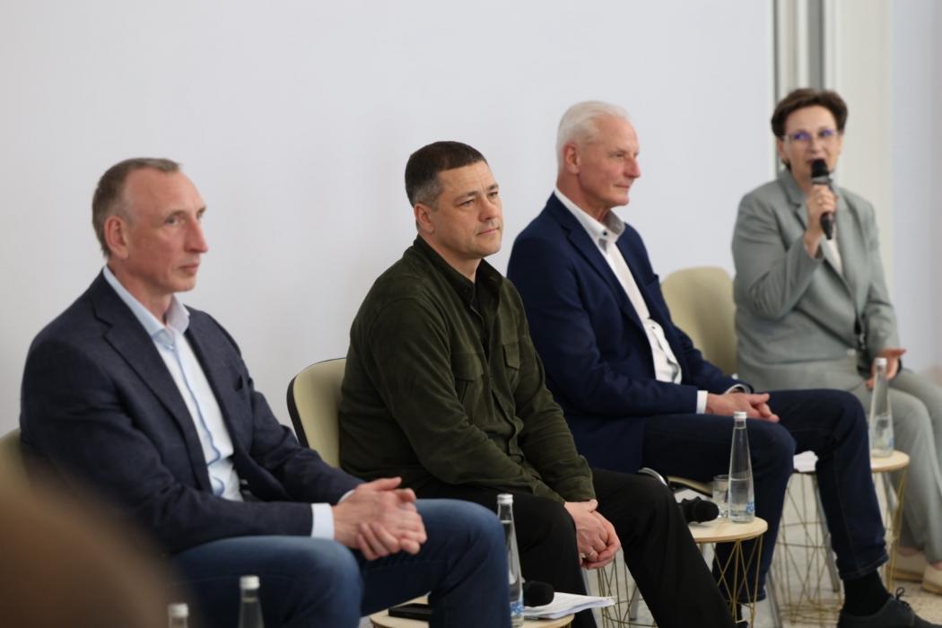 Встреча с участниками ТОС в Новоржеве