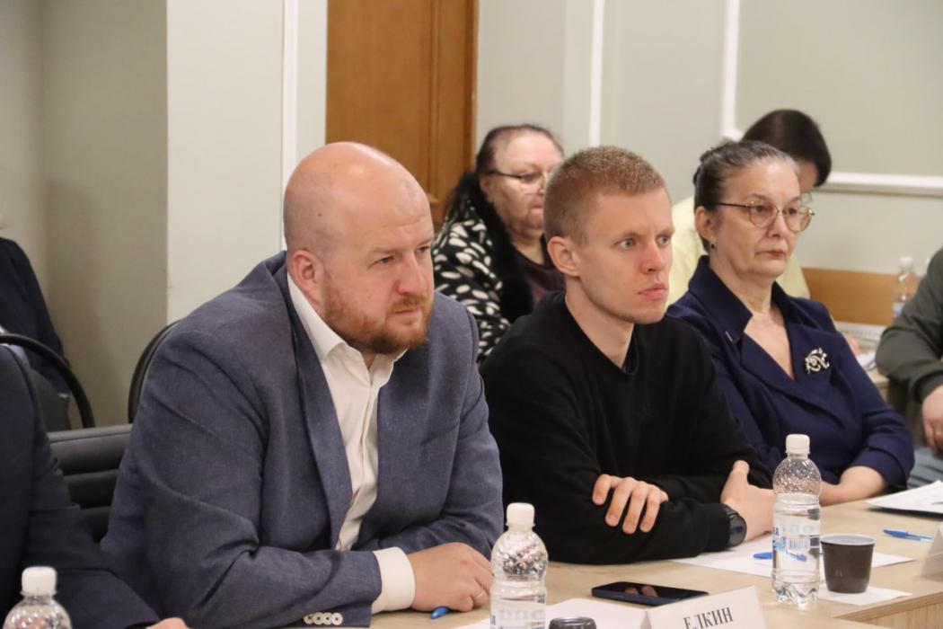 Депутаты Пскова обсудили отчёт главы города