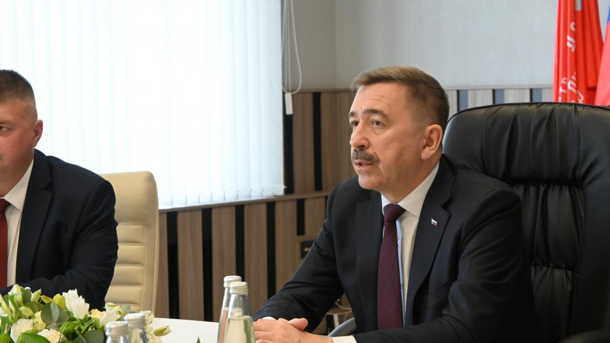 Глава ФНПР назвал привлечение в свои ряды молодёжи главной целью профсоюзов в 2026 году