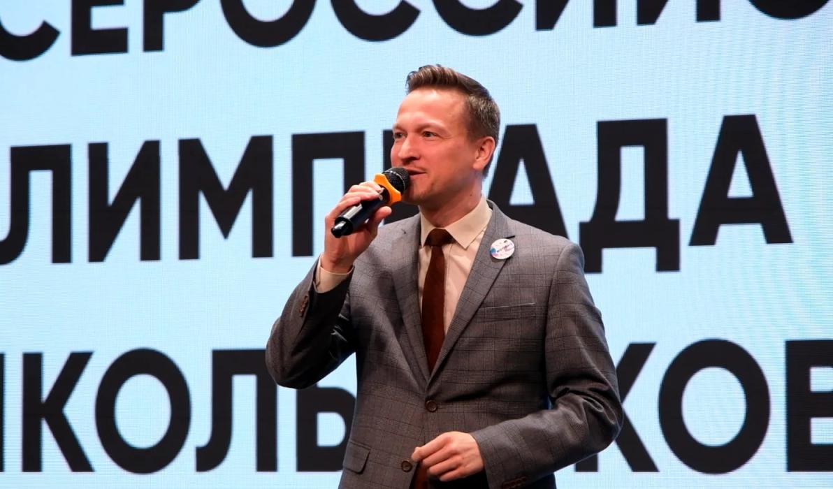 Дипломы победителям регионального этапа Всероссийской олимпиады школьников вручили в Пскове