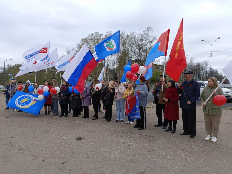 Автопробег в честь Первомая прошел в Пскове