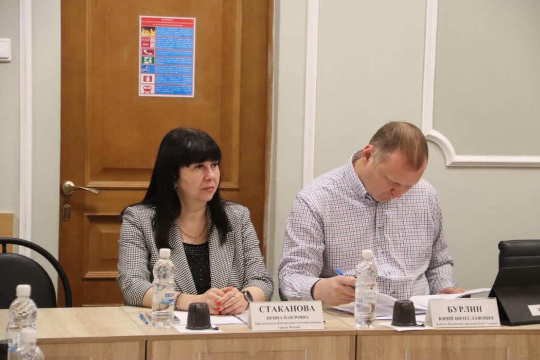Депутаты Пскова обсудили отчёт главы города