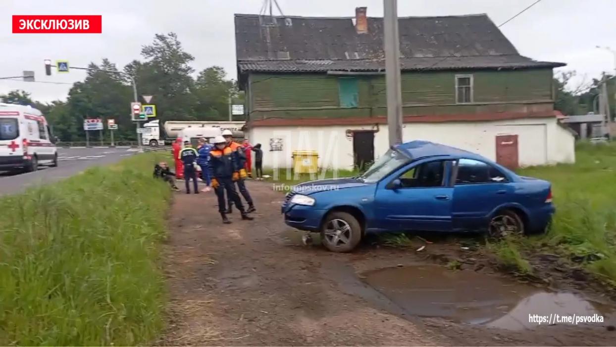 Пять человек пострадали в ДТП на улице Советской Армии в Пскове