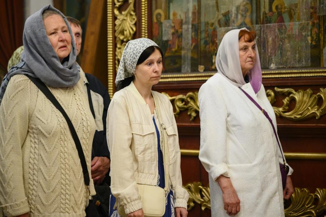 Литургия в Троицком соборе 