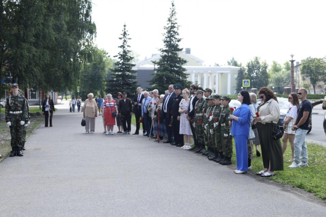 Митинг памяти ко Дню партизан-подпольщиков прошёл в Пскове
