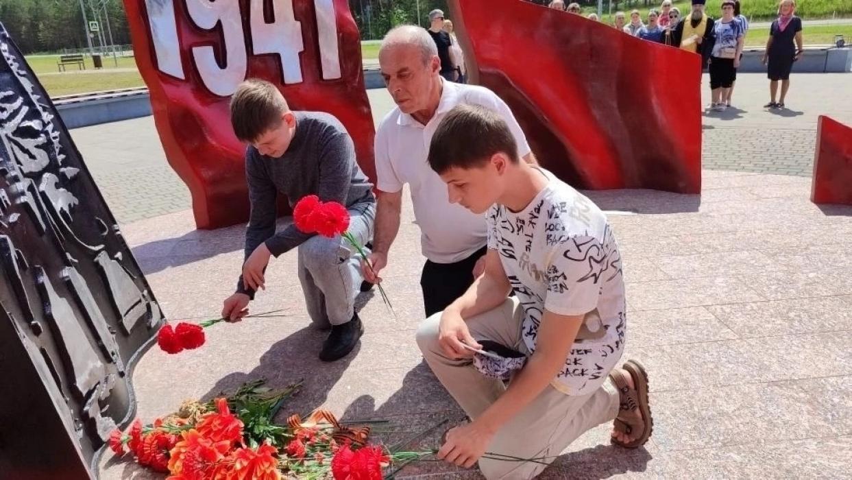 Память защитников Отечества почтили заупокойной литией в Идрице