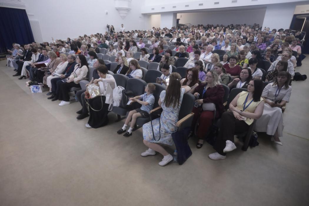 Форум педагогов русского языка и литературы открылся в Псковской области