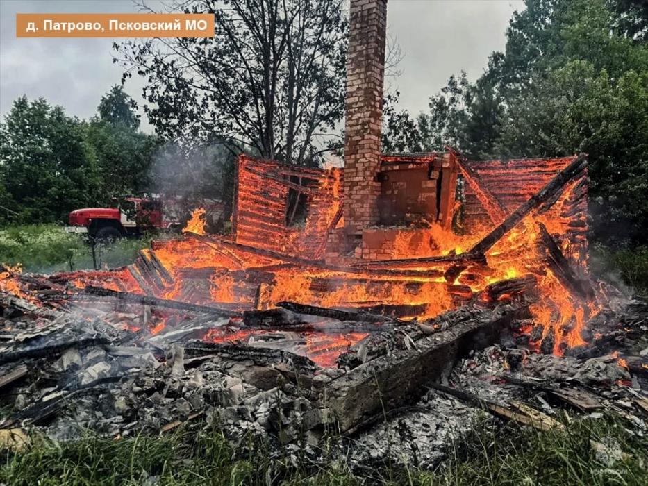 Пожары в Псковской области 