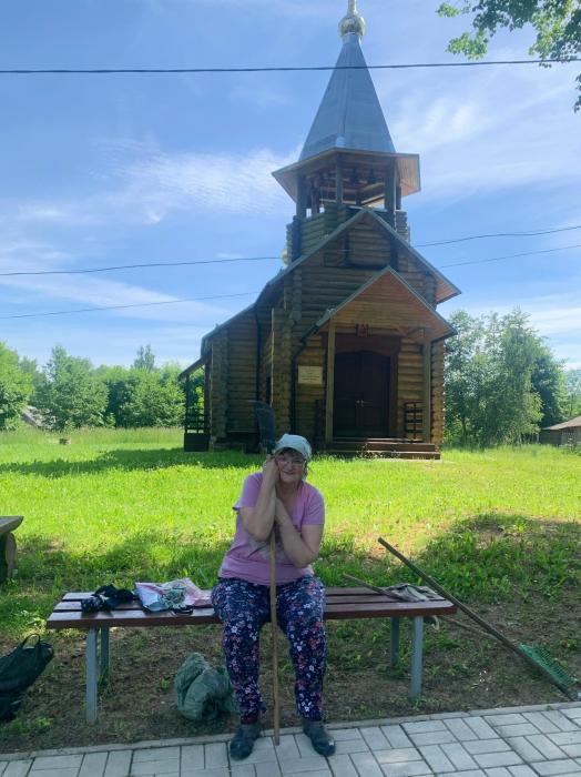 Активисты привели в порядок братские захоронения в Себежском районе
